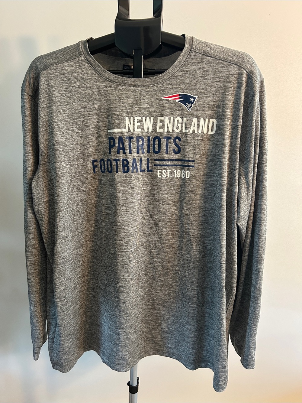 NFL New England Patriots Gray Long-Sleeve Performance Tee